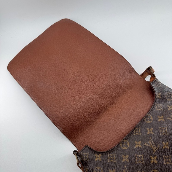 Louis Vuitton Monogram Crossbody Messenger Bag - Picture 11 of 16